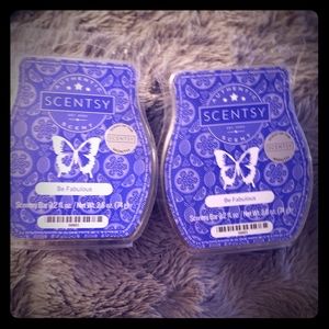 Scentsy 2 pack of Be Fabulous SOTM for April 2020